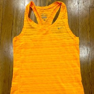 Nike dri fit workout top